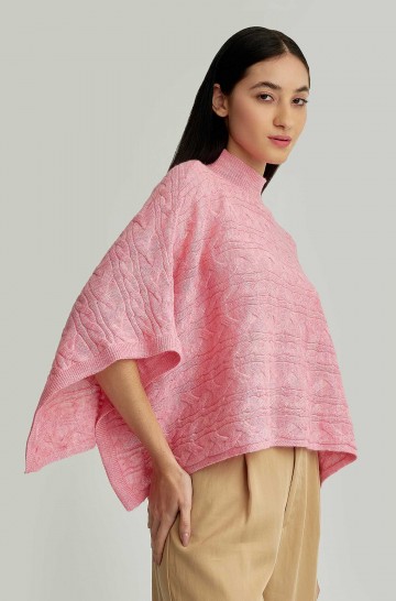 Alpaca poncho YANINA made of 100% Baby Alpaca